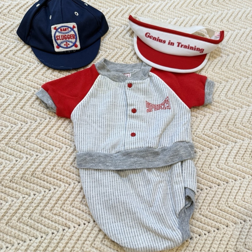 Buster Brown Vintage 3 Piece Baseball Outfit Baby Boy 3-6 Mos Romper 2 Hats Gray